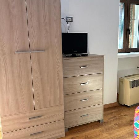 Casa Malva Appartamento Marisa Ed Appartamento Bouganville Cossogno Екстериор снимка