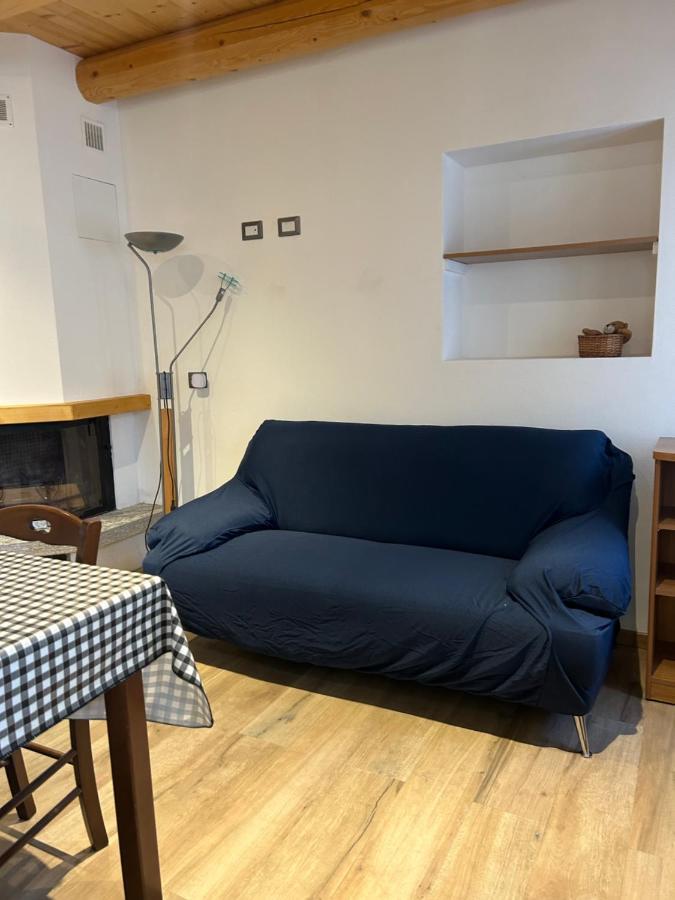 Casa Malva Appartamento Marisa Ed Appartamento Bouganville Cossogno Екстериор снимка